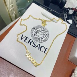 Picture of Versace Necklace _SKUVersacenecklace12cly3217105